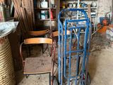 a cart that is sitting in the middle of a room