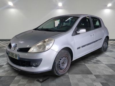 RENAULT - CLIO TCE 100 DYNAMIQUE - ES - Mise en service: 24/…