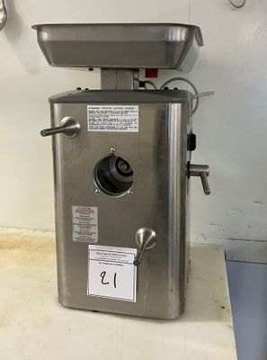 a machine that is sitting on a counter in a kitchen