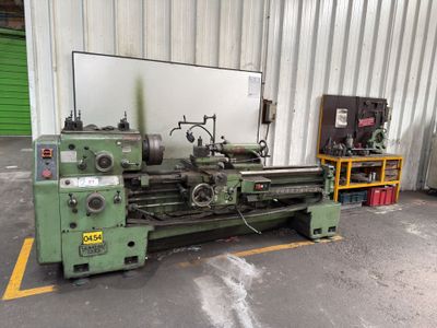 a large machine that is sitting in a garage