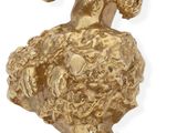 figurine de caniche plaquée or avec des yeux en saphir