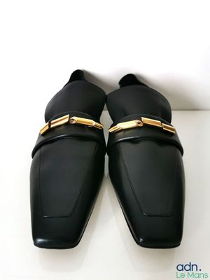 Lanvin Mocassins "Sequence" en cuir souple de couleur noir a…