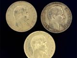 trois souverains d'or britanniques, dont l'un est un souverain et l'autre est un souverain