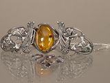 Broche en argent sterling et ambre, ornée de feuilles et de fleurs