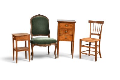 trois meubles, à savoir une chaise, une commode et une table