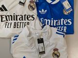 Maillots de football adidas du Real Madrid (domicile et extérieur)