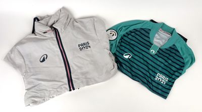 Jeux Olympiques / Paris 2024 / Tenue Volontaires