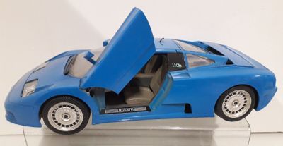 Bugatti 11GB burago année 1991