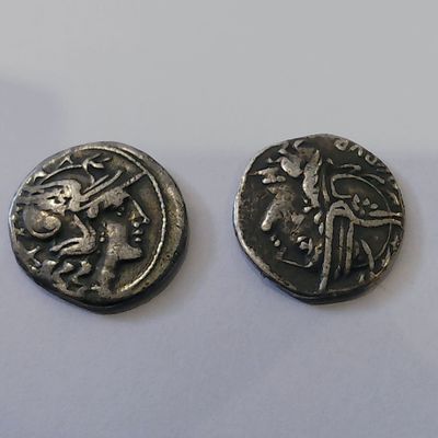 Lot de deux monnaies République Romaine, Rome
