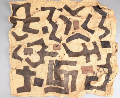 gros plan d'un morceau de tissu sur lequel est dessiné un motif