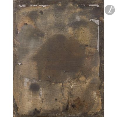 an image of a picture of a piece of metal with rust on it