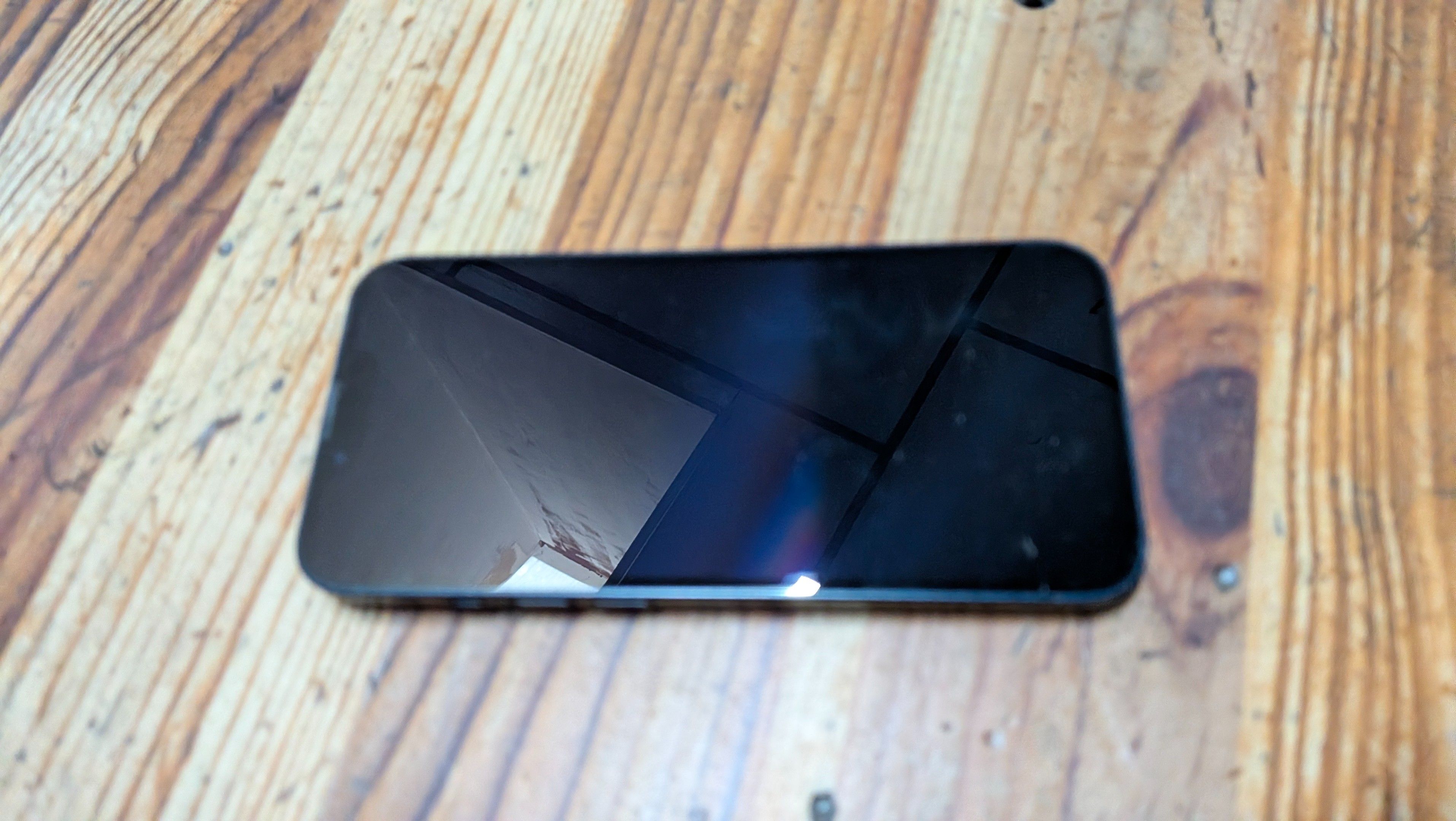 TELEPHONE PORTABLE APPLE IPHONE 13 - TVA RECUPERABLE