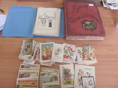 Un gros album de chomos, la reliure est en mauvais état, que… - Photo 1