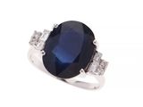 Bague ovale en saphir et diamant