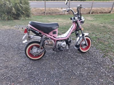 Petite moto NEWTEAM Chappy 50 Cm3 de 2011 - Modèle compact et stylé