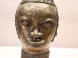 a statue of a woman with a crown on her head