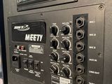 an image of a close up of a stereo system on a table