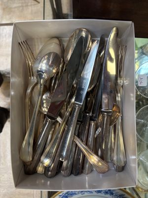 Christofle, Partie de service de table modèle Boréal, elle comprend - Photo 1