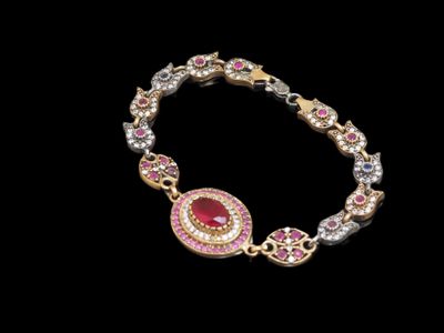 Bracelet en argent 925 millièmes composé de maillons articul…