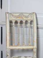 PAIRE DE CHAISES en bois mouluré, sculpté et laqué beige à d… (photo 3)