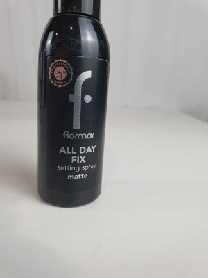 Spray fixateur « All Day Fix » de Flormar