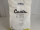 un sac de litière pour chat posé sur une table