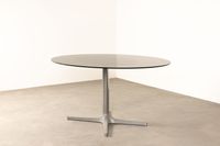 Table ovale à piétement à quatre branches en fonte d'alumini… (photo 3)