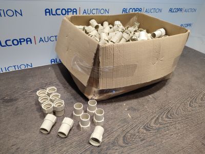 Inconnue - Environ 500 Raccords …