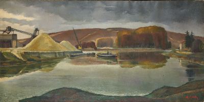 une peinture sur le mur d'un immeuble situé au bord d'un plan d'eau