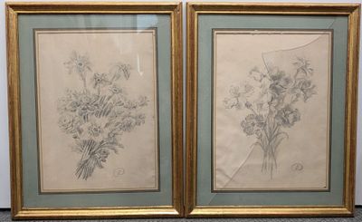 deux dessins encadrés représentant des fleurs dans un vase et un vase de fleurs