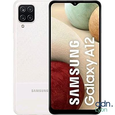 Samsung Galaxy A7s avec un dos blanc et un dos blanc