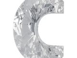 La lettre « c » est réalisée en papier d'aluminium argenté brillant.