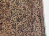 a rug that is laying on the floor in the room