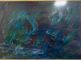 une peinture à l'huile représentant un tableau bleu et vert accroché au mur