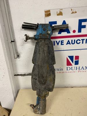 a metal object that is sitting on top of a table