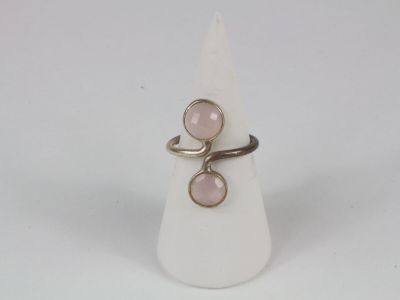 sterling silver and rose quartz ring