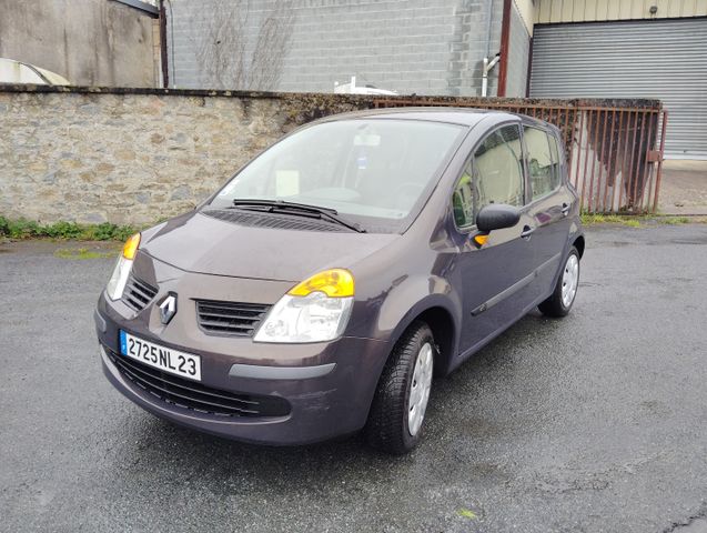 Véhicule particulier Renault MODUS, immatriculée 2725-NL-23, 1ère...