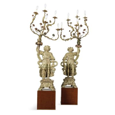 paire de candélabres figuratifs en bronze français du XIXe siècle