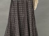 an image of a woman ' s skirt and blouse on a mannequin mannequin mannequin mannequin mannequin mannequin manne