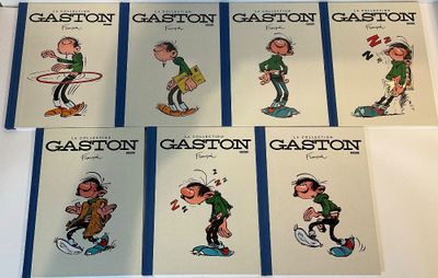 Six livres mettant en scène des personnages de dessins animés sont alignés sur une table