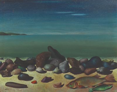 une image représentant une peinture de coquillages et de poissons sur une plage