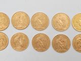une collection de souverains d'or, comprenant notamment des souverains et des « souverains souverains »