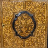 GRAND CABINET marqueté de Style Dauphiné XVIIème Siècle en b… (photo 2)