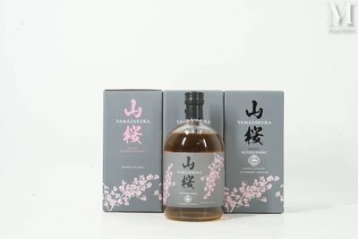 WHISKY YAMAZAKURA WHISKY YAMAZAKURA, Blend Peated - 3 boutei…