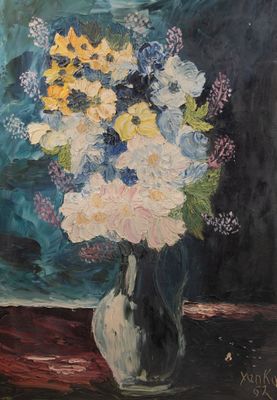 une peinture de fleurs dans un vase sur une table