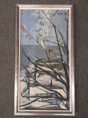 une photo d'un tableau accroché au mur