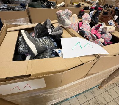 CHAUSSURES CHAUSSONS H/F/E 1 palette