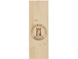 La boîte en bois contient une bouteille de vin et un tire-bouchon.