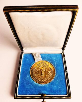 Médaille en vermeil par Victor Hamel (poinçon argent corne d…