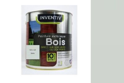 une image représentant un pot de peinture sur fond blanc